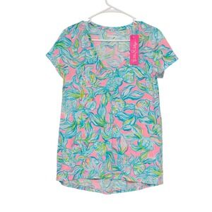 Lilly Pulitzer Etta V-neck Pelican Pink "Off the Scales" Print short sleeve top